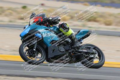 media/Jan-15-2023-SoCal Trackdays (Sun) [[c1237a034a]]/Turn 16 (120pm)/